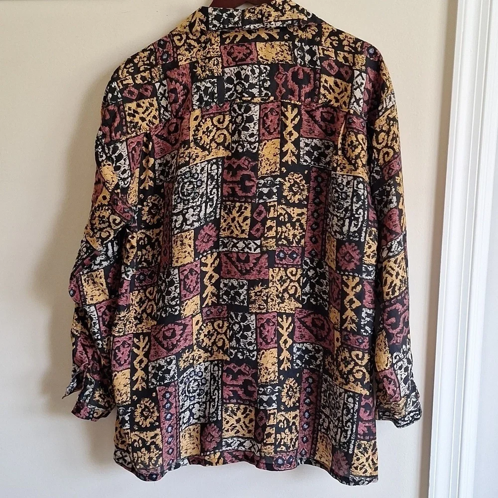 Bogari Vintage 90s 100% Silk Button-Up Shirt Size M